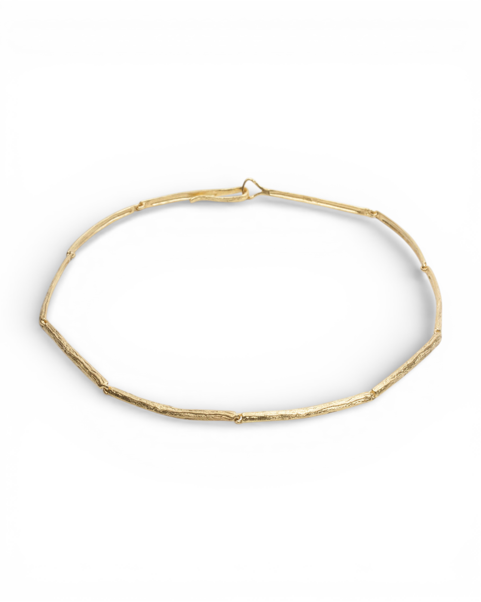 Filigrane 750 Gold Halskette mit "Bark" Struktur - Goldschmiede Krack - Trauringe & Unikatschmuck aus Deidesheim