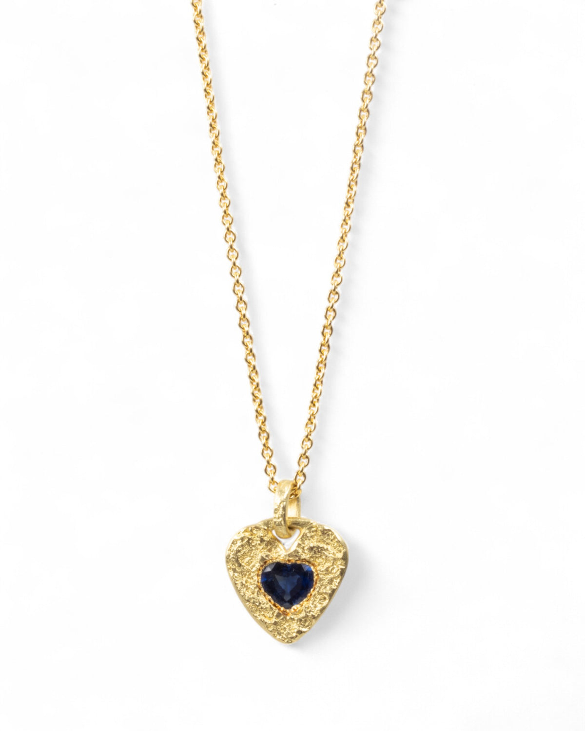 750 Gold-Herzanhänger mit blauem Saphir (0.81 ct) mit 750 Goldkette