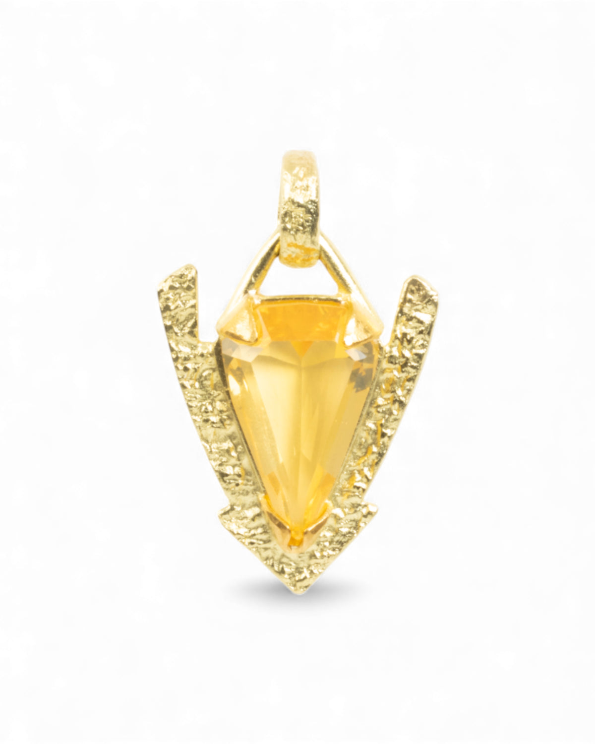 750 Goldanhänger mit Feueropal (4.41 ct)