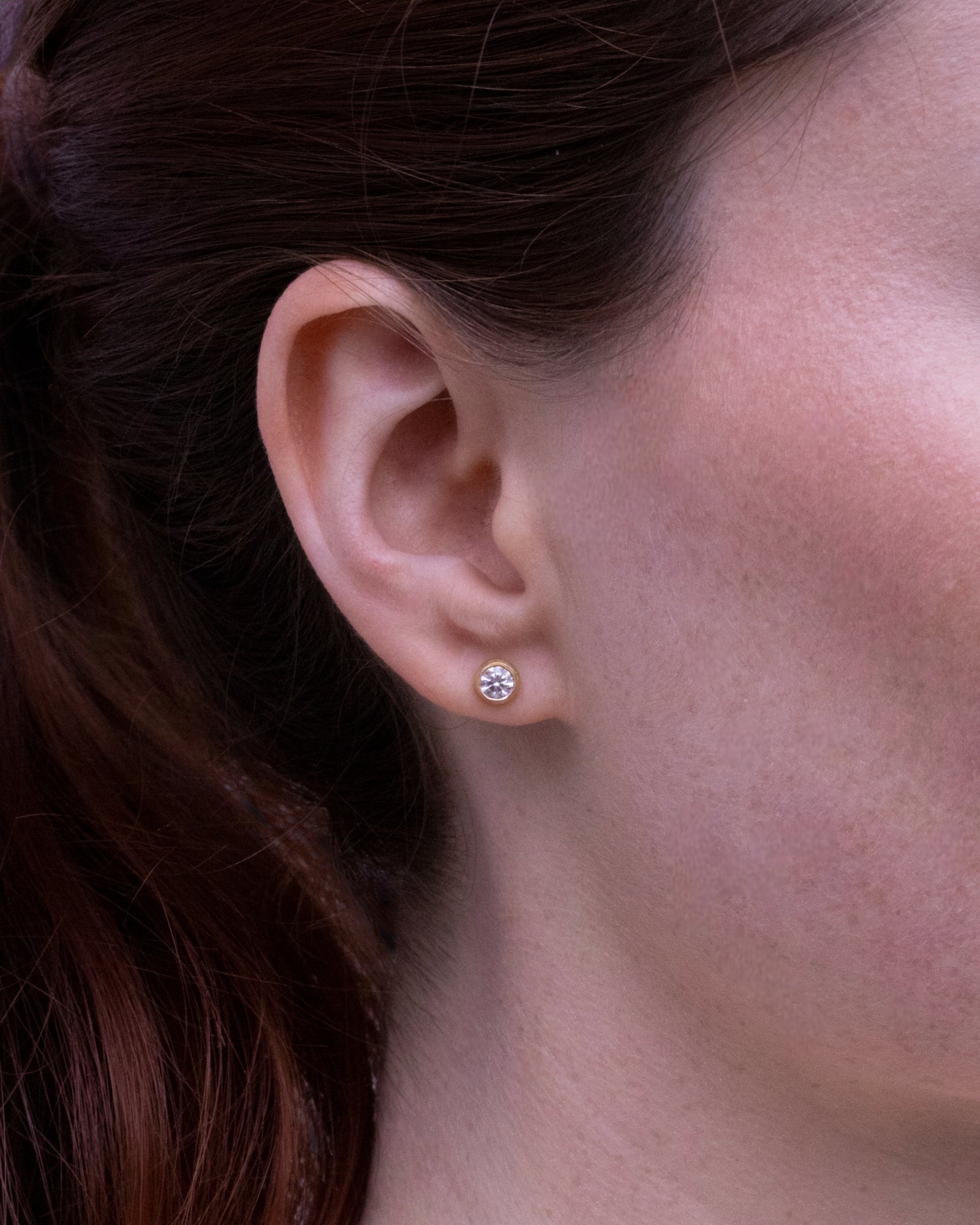 750 Goldohrstecker mit weißen Brillanten (0.64 ct) & GIA-Zertifikate - Goldschmiede Krack - Trauringe & Unikatschmuck aus Deidesheim