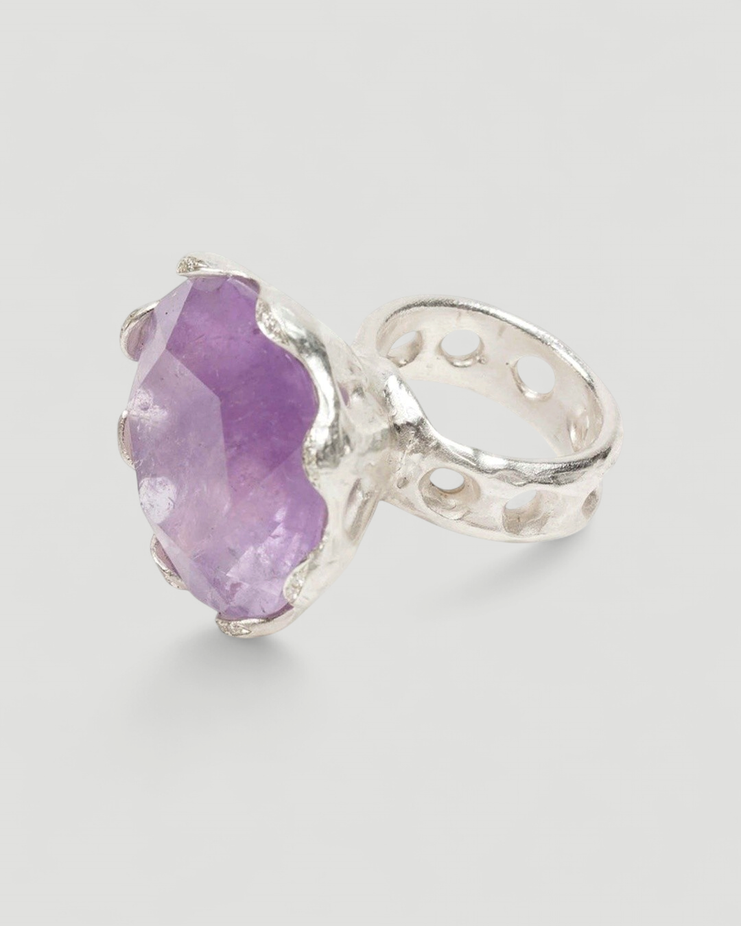 "Think big" Amethyst Ring - Goldschmiede Krack