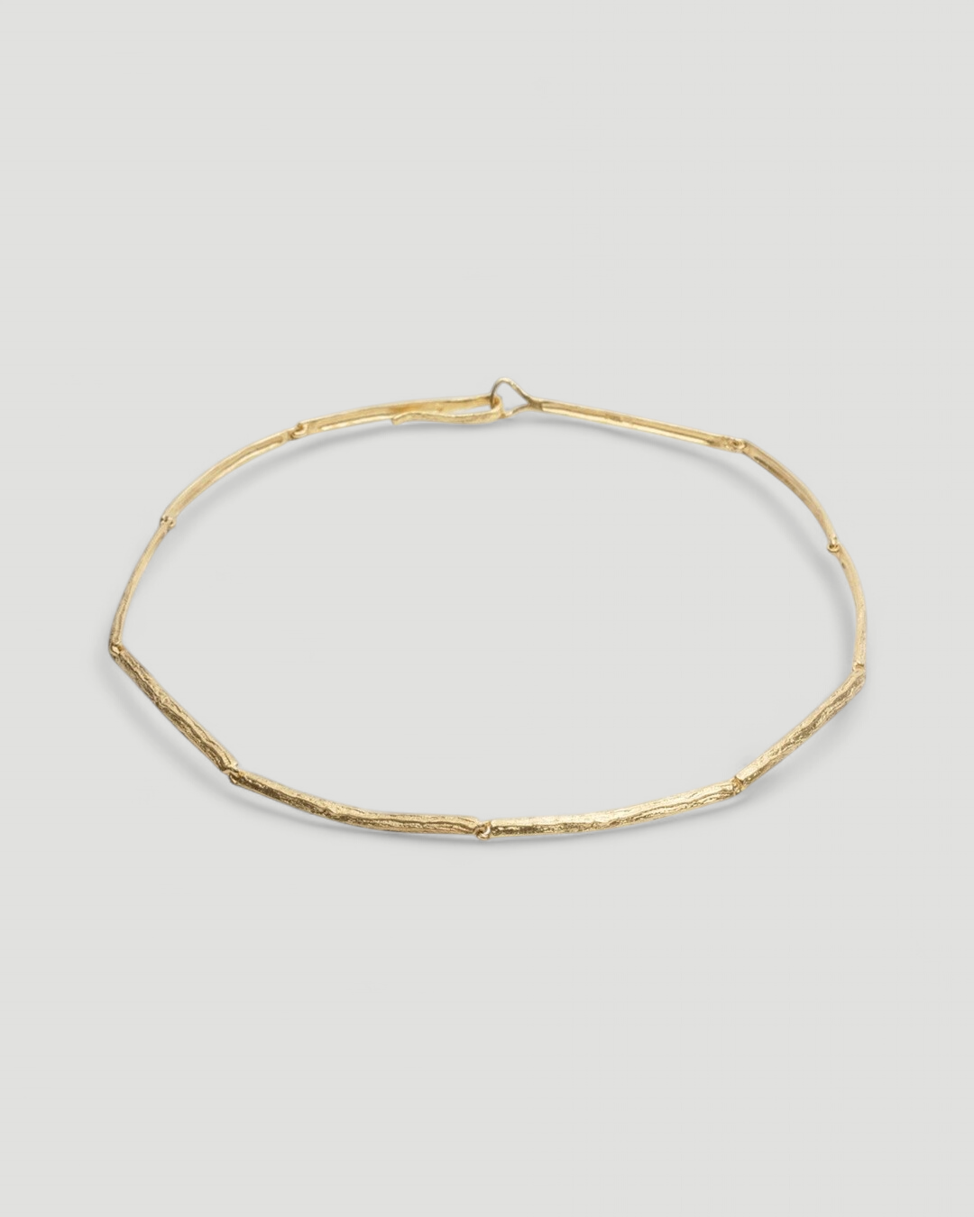 Filigrane 750 Gold Halskette mit "Bark" Struktur - Goldschmiede Krack