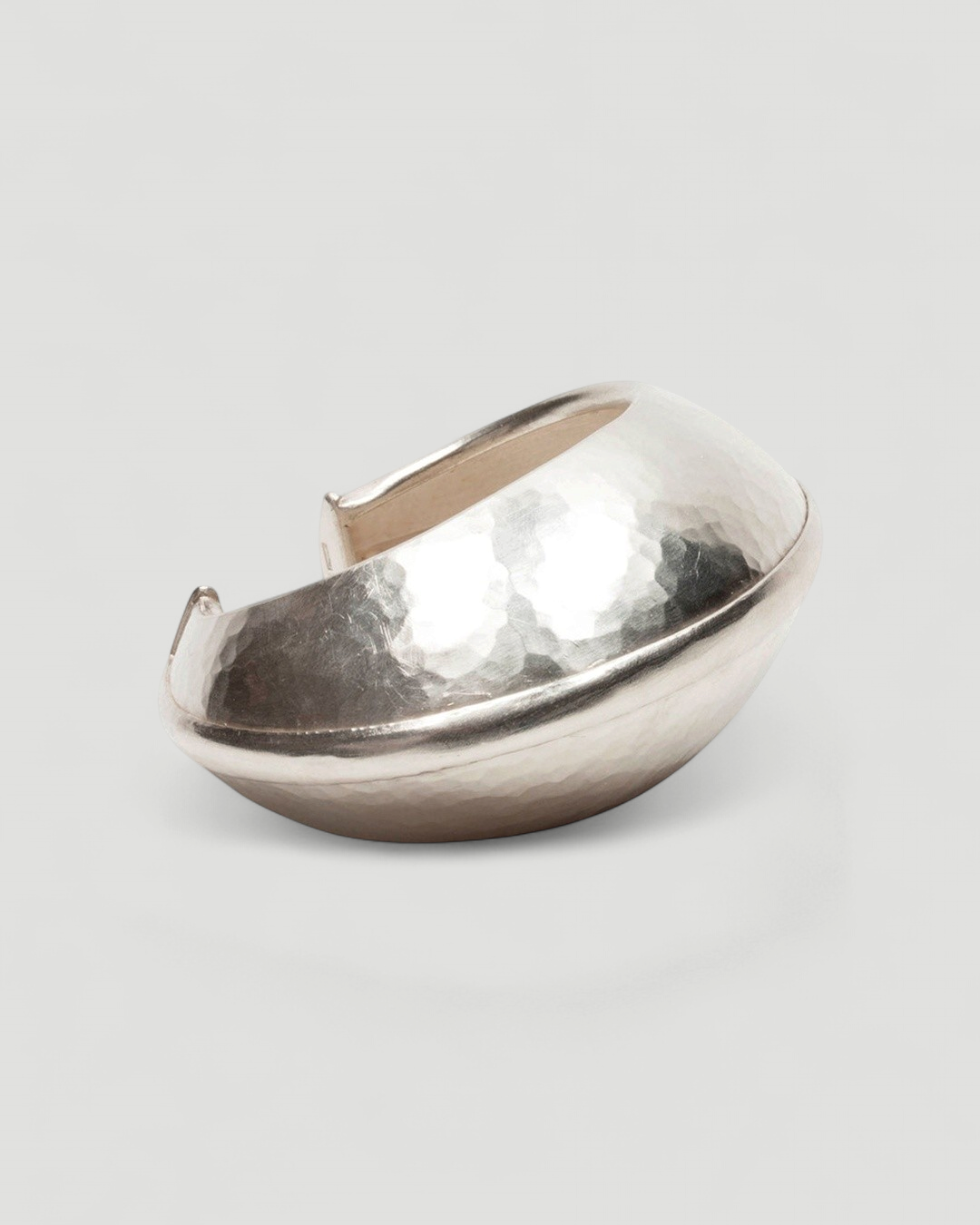 Gehämmerter 925 Silberarmreif - Goldschmiede Krack