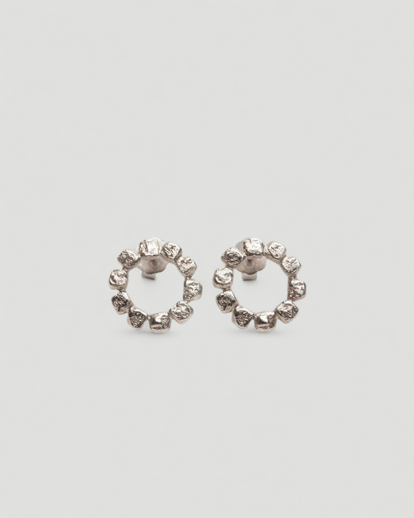 Zarter Kreis-Ohrschmuck aus 950 Platin