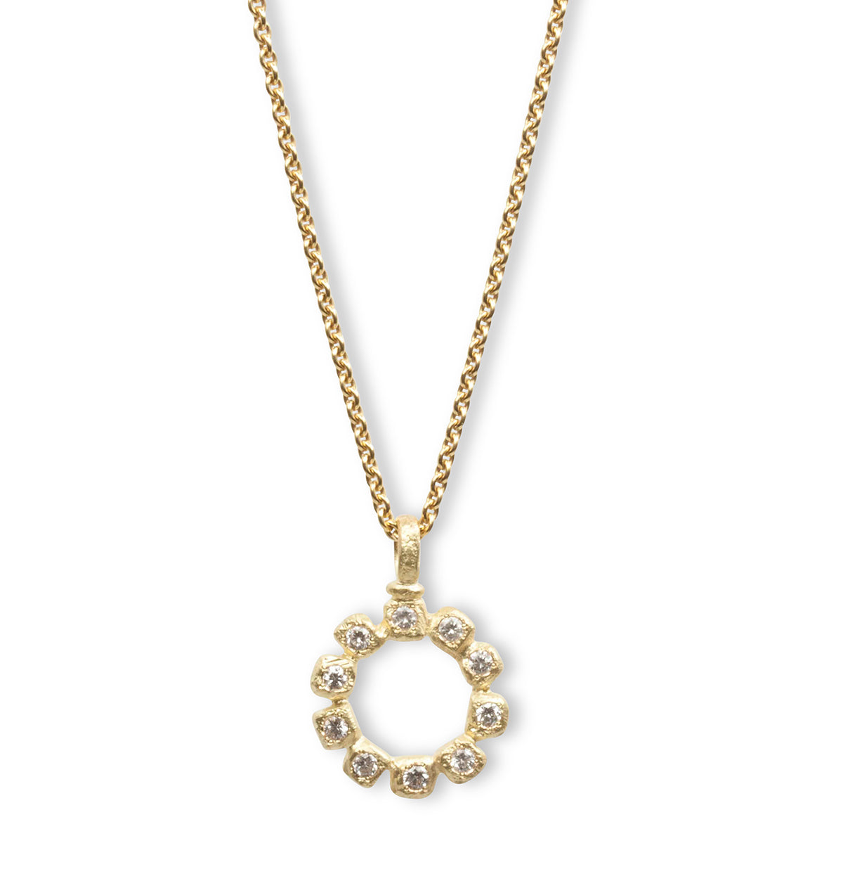 Zarter Kreis-Anhänger aus 750 Gold mit Brillanten und 750 Goldkette - Goldschmiede Krack - Trauringe & Unikatschmuck aus Deidesheim