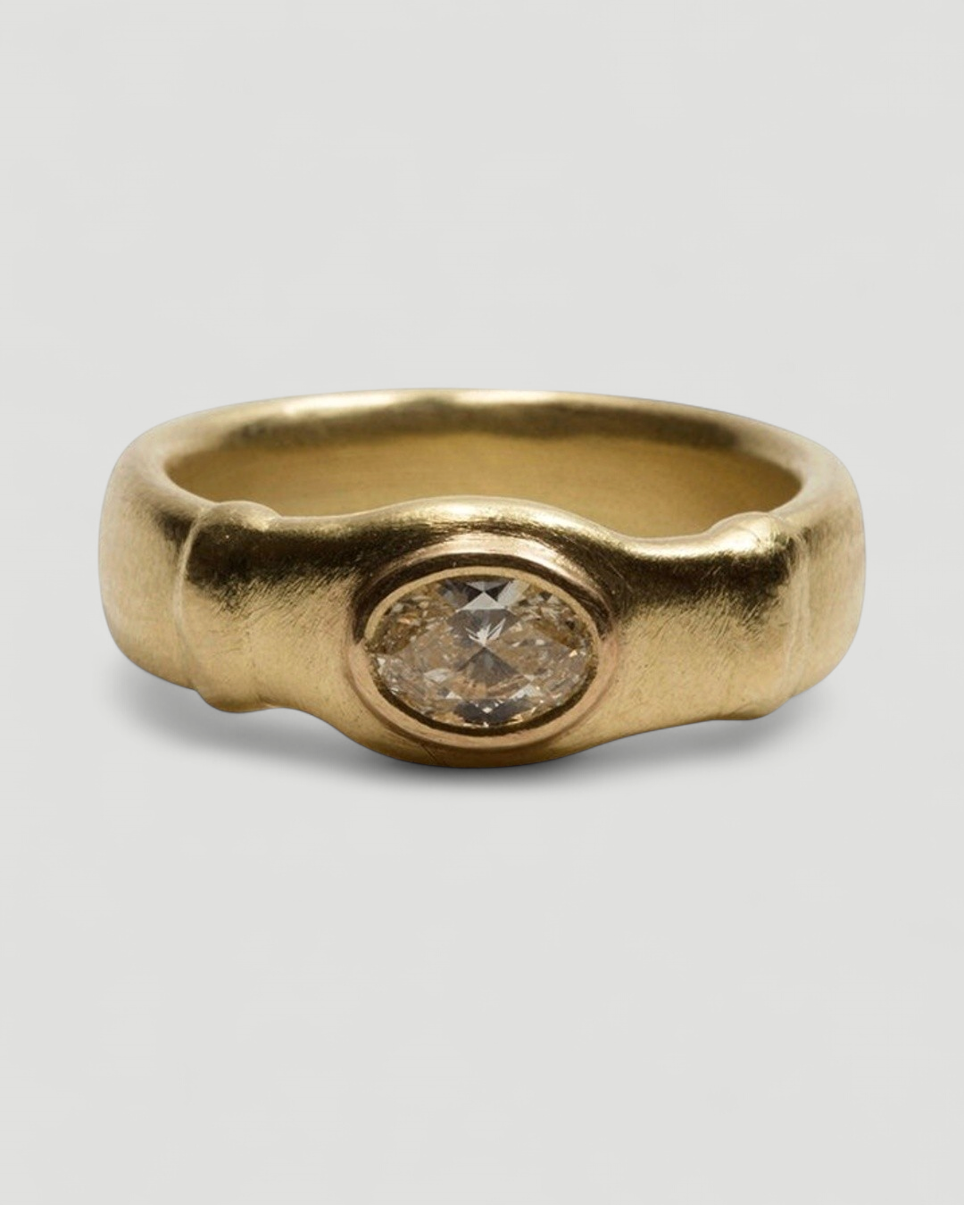 Matter 750 Goldring mit ovalem Diamant - Goldschmiede Krack