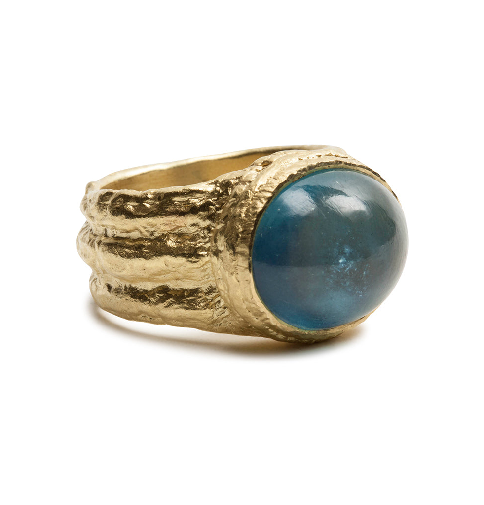 Großer 750 Goldring mit blauem Aquamarin - Goldschmiede Krack - Trauringe & Unikatschmuck aus Deidesheim