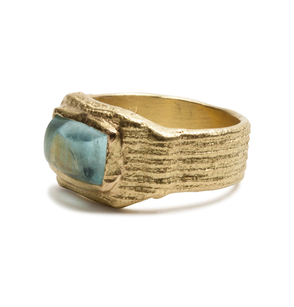 Großer 750 Goldring mit blauem antik-ovalen Aquamarin - Goldschmiede Krack
