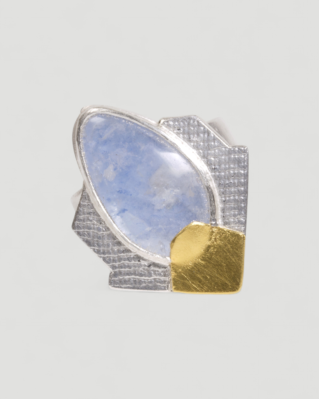 925 Silberring mit blauem Dumortierit-Quarz (9,42 ct) und Feingold
