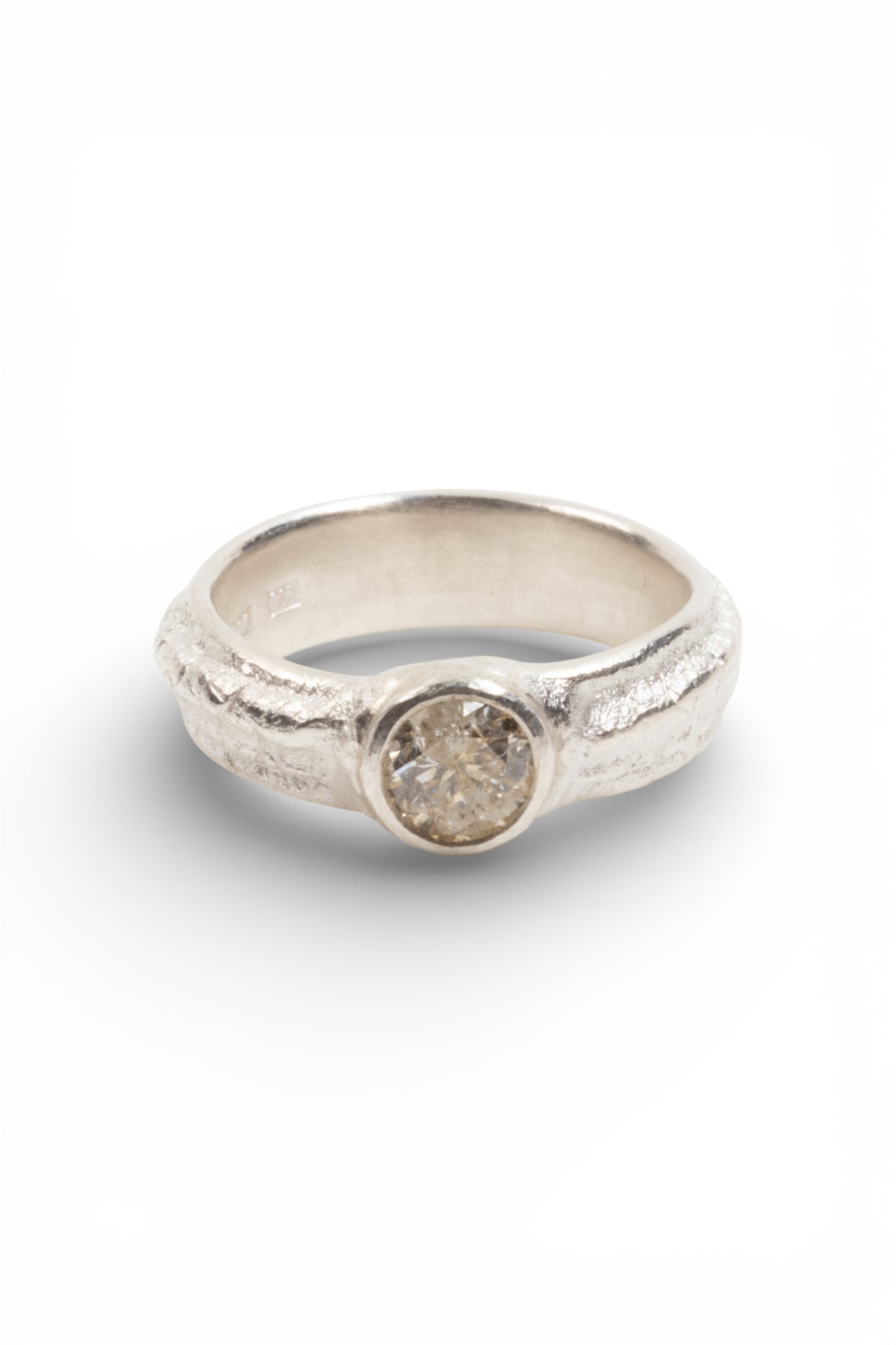 925 Silberring Tarmac-Struktur mit Brillant (1.03 ct) - Goldschmiede Krack - Trauringe & Unikatschmuck aus Deidesheim