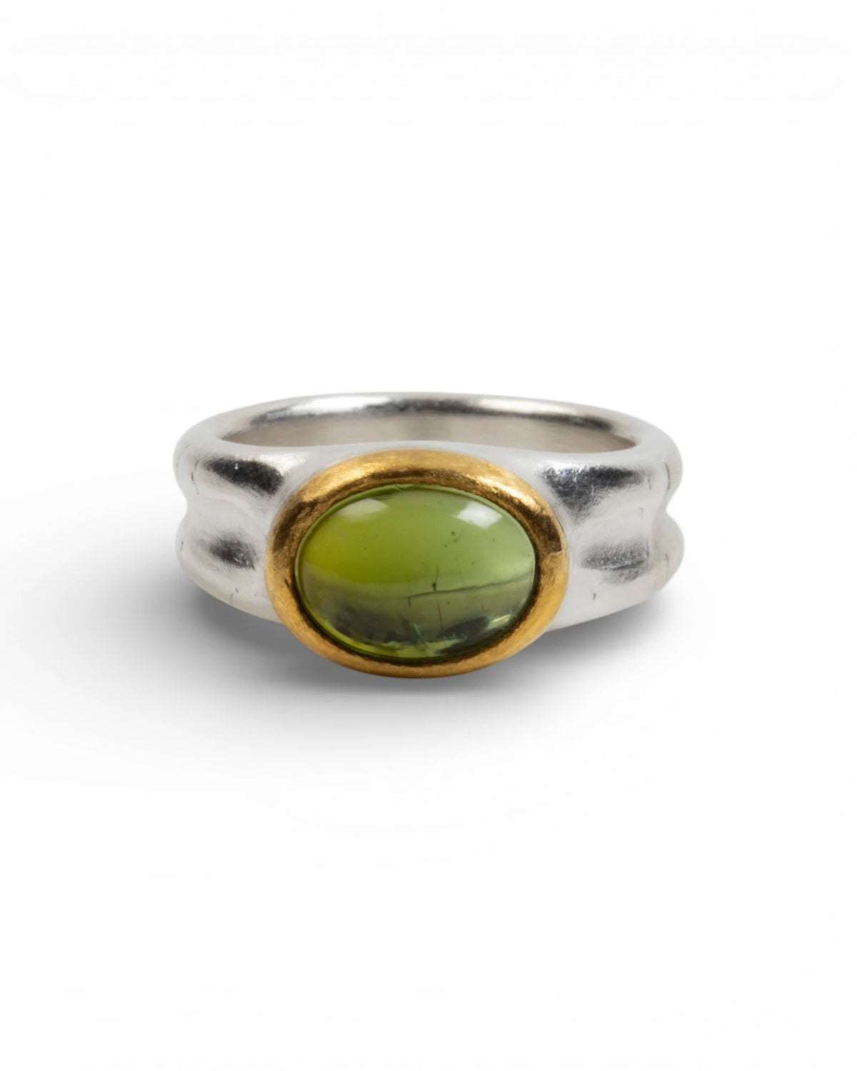 925 Silberring mit grünem Turmalin (3,58 ct) und 999 Feingold-Fassung - Goldschmiede Krack - Trauringe & Unikatschmuck aus Deidesheim
