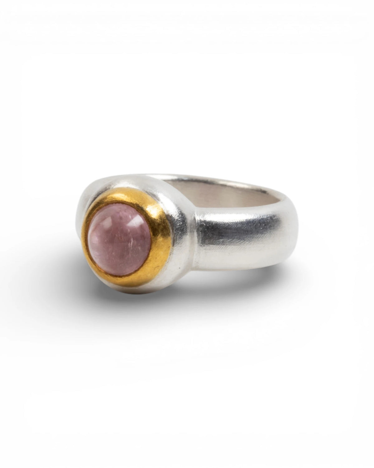 925 Silberring mit rosa Turmalin (2,36 ct) und 999 Feingold-Fassung - Goldschmiede Krack - Trauringe & Unikatschmuck aus Deidesheim