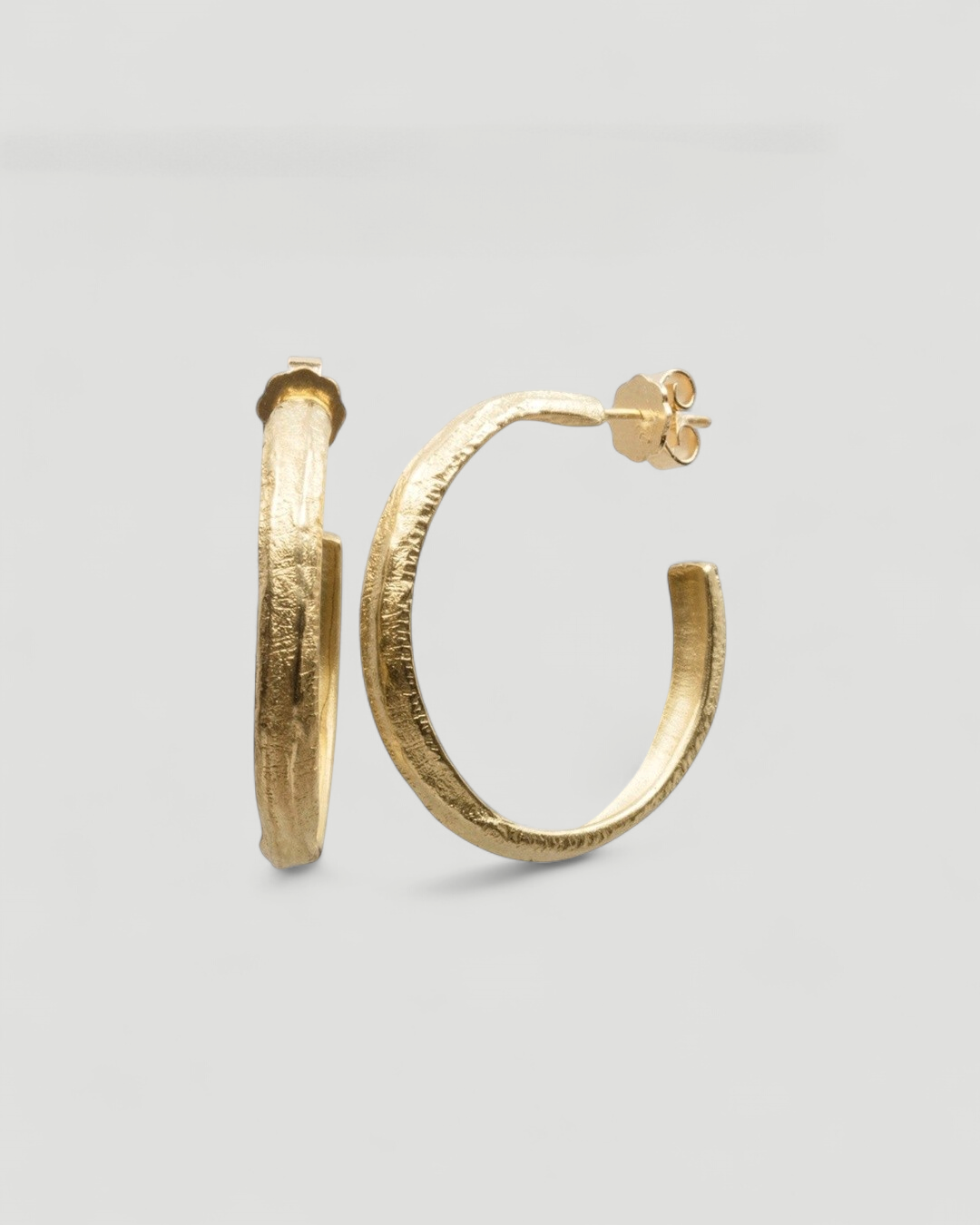 750 Goldcreolen mit Tarmac Struktur Ø 15 - 30 mm - Goldschmiede Krack