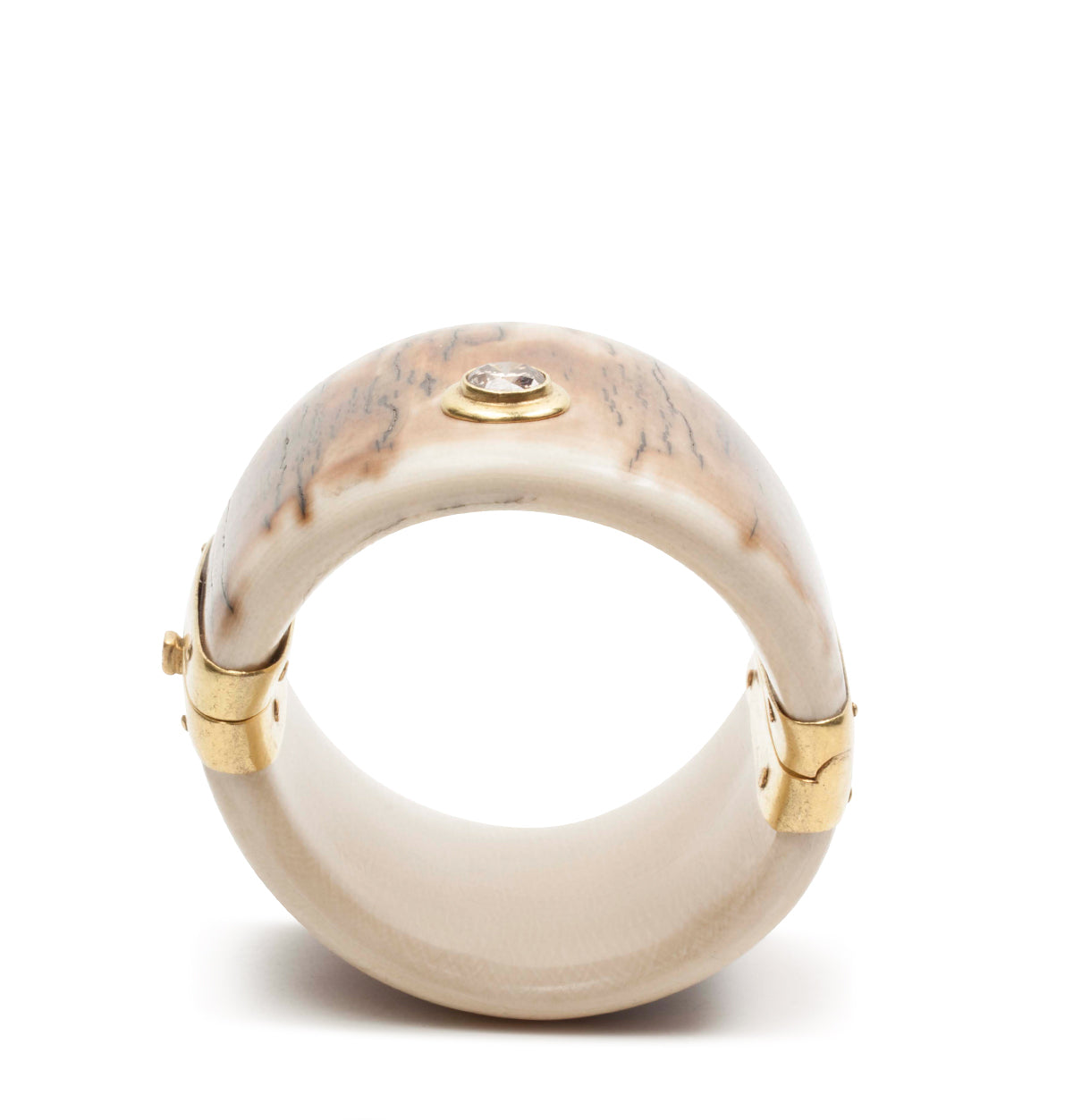 Armreif aus fossilem Mammutelfenbein mit 750 Goldschloss und 2,73 ct Brillant