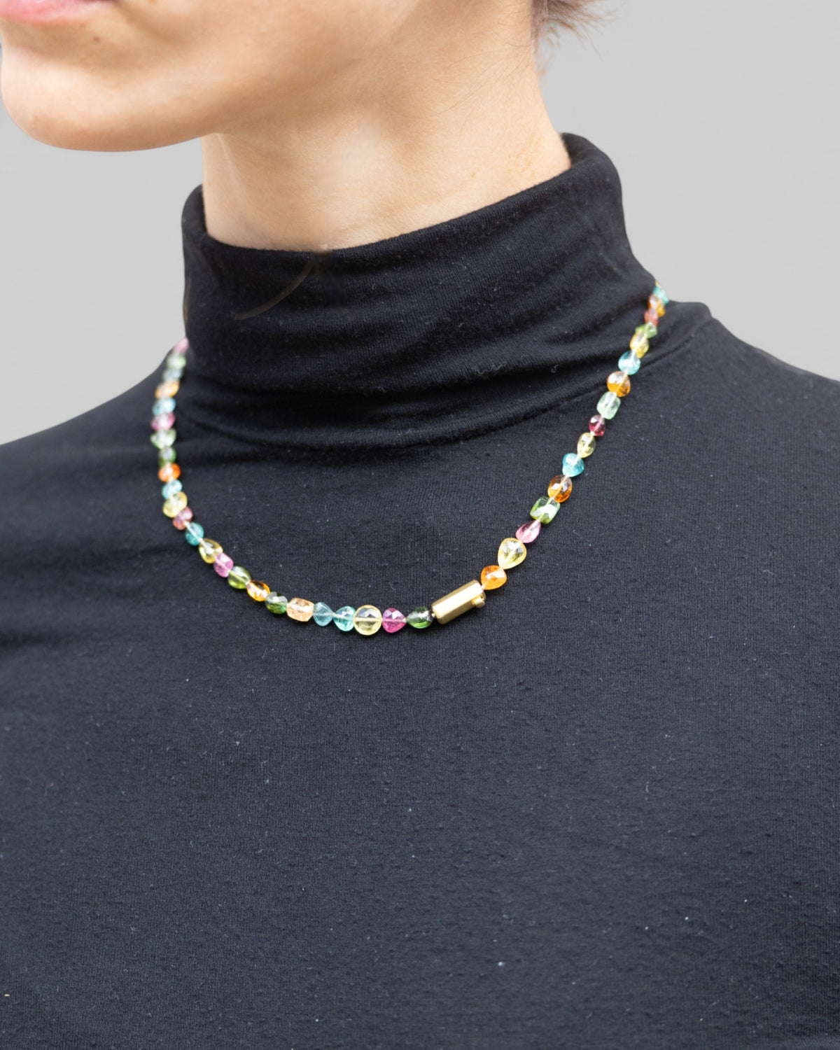Bunte Turmalinkette mit 750 Goldverschluss