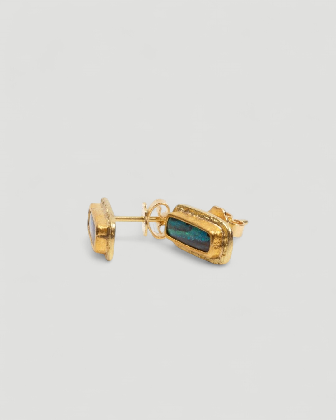 750 Gelbgold Ohrstecker mit Boulderopal (2,8 ct), 999 Feingold-Fassung - Goldschmiede Krack