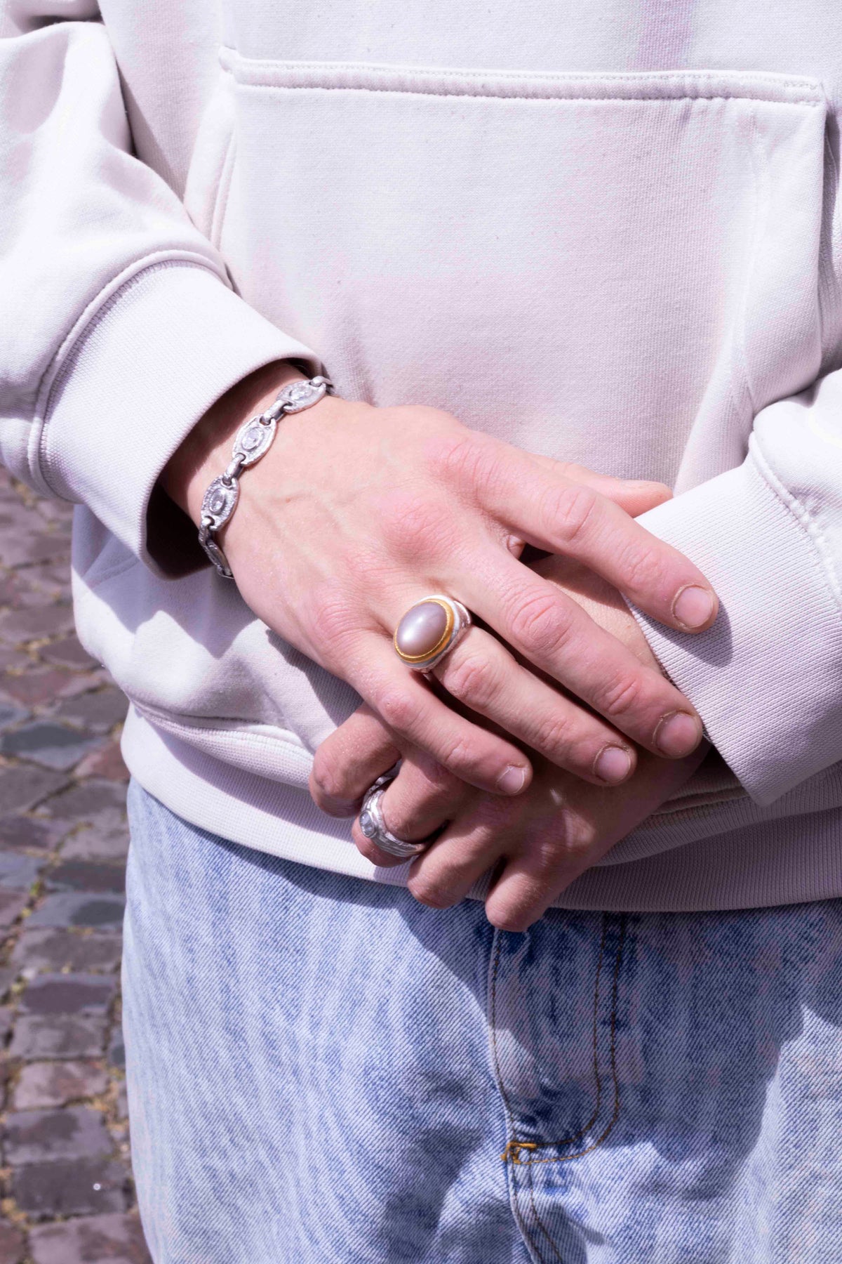 925 Silberring mit Mondstein (21,30 ct) und 999 Feingold - Goldschmiede Krack