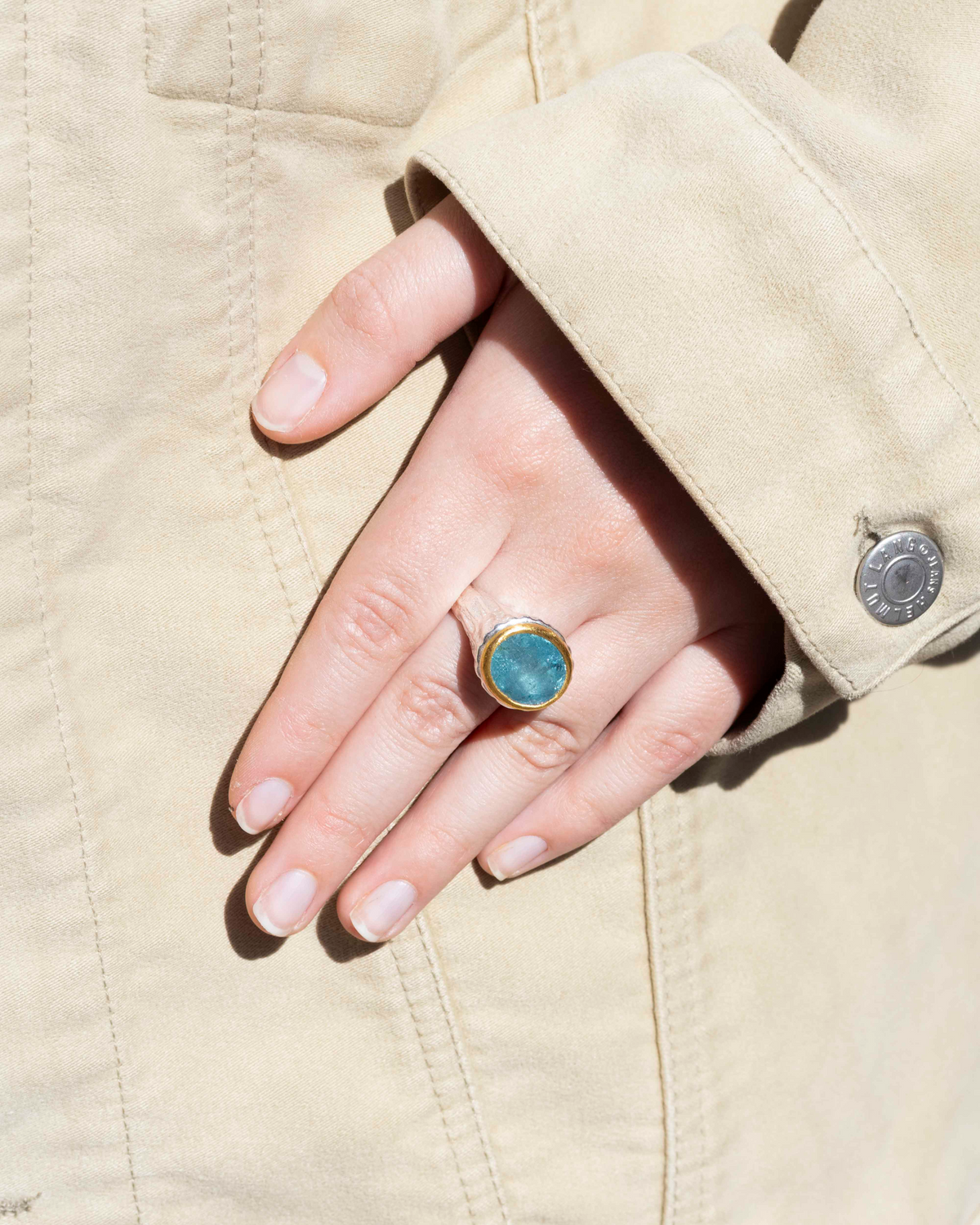 925 Silberring mit blauem Aquamarin (10,67 ct) und 999 Feingold-Fassung - Goldschmiede Krack