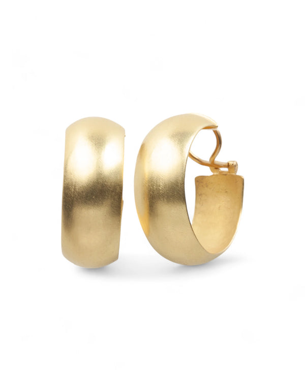 Große Creole aus 750 Gold - Goldschmiede Krack - Trauringe & Unikatschmuck aus Deidesheim