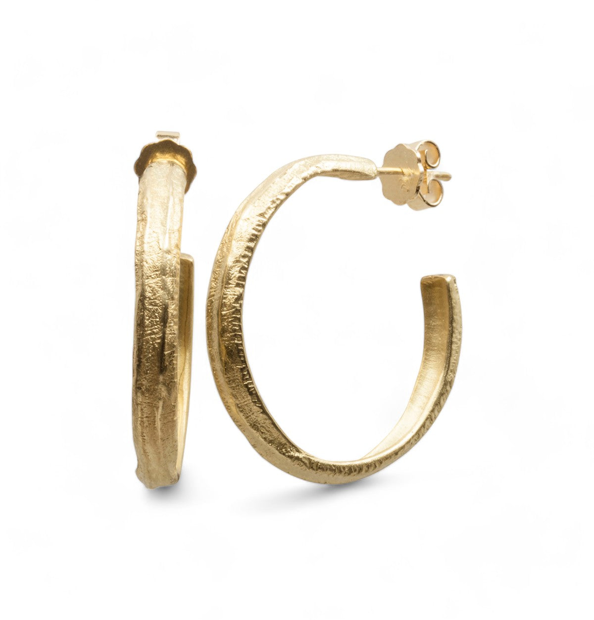750 Goldcreolen mit Tarmac Struktur Ø 15 - 30 mm - Goldschmiede Krack - Trauringe & Unikatschmuck aus Deidesheim