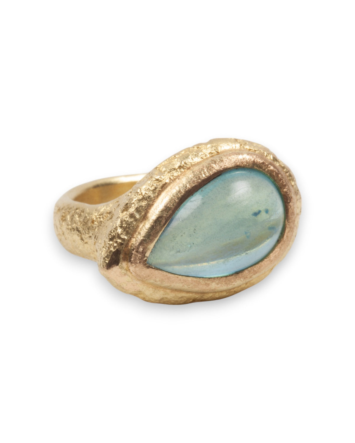 Großer 750 Goldring mit blauem Aquamarin - Goldschmiede Krack - Trauringe & Unikatschmuck aus Deidesheim