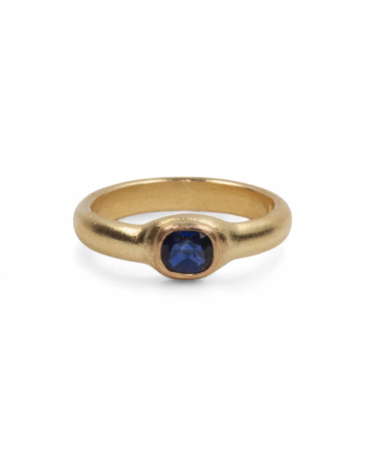 Matter 750 Goldring mit blauem Saphir