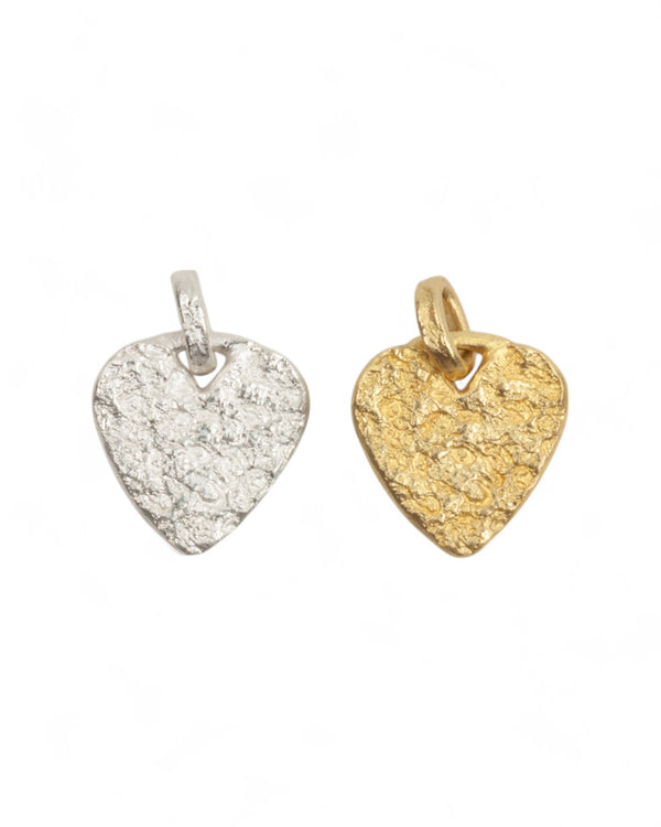 Strukturierter Herzanhänger aus 750 Gold oder 925 Silber - Goldschmiede Krack - Trauringe & Unikatschmuck aus Deidesheim