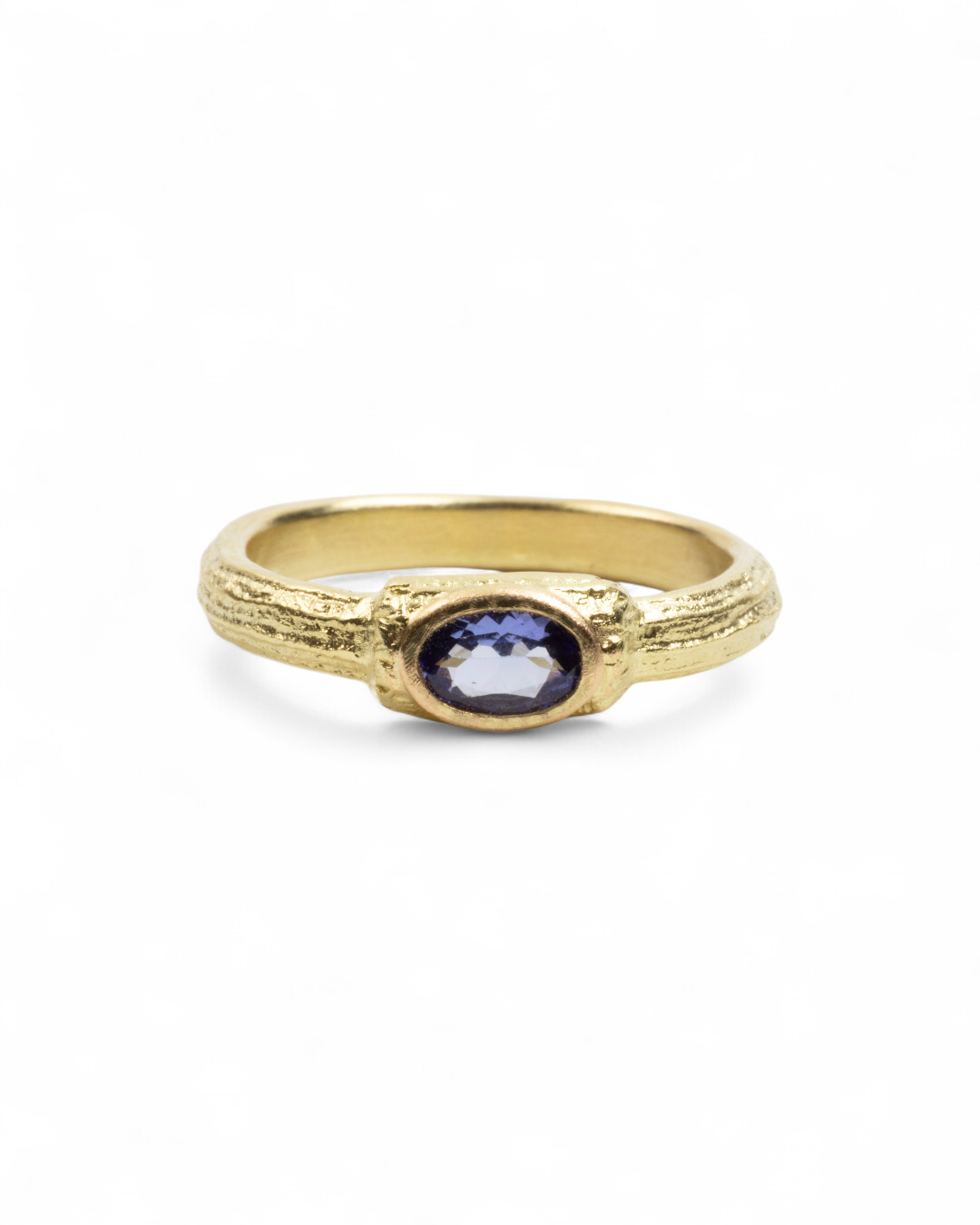 Zierlicher 750 Gelbgold Ring mit Tansanit (0,40 ct) - Goldschmiede Krack