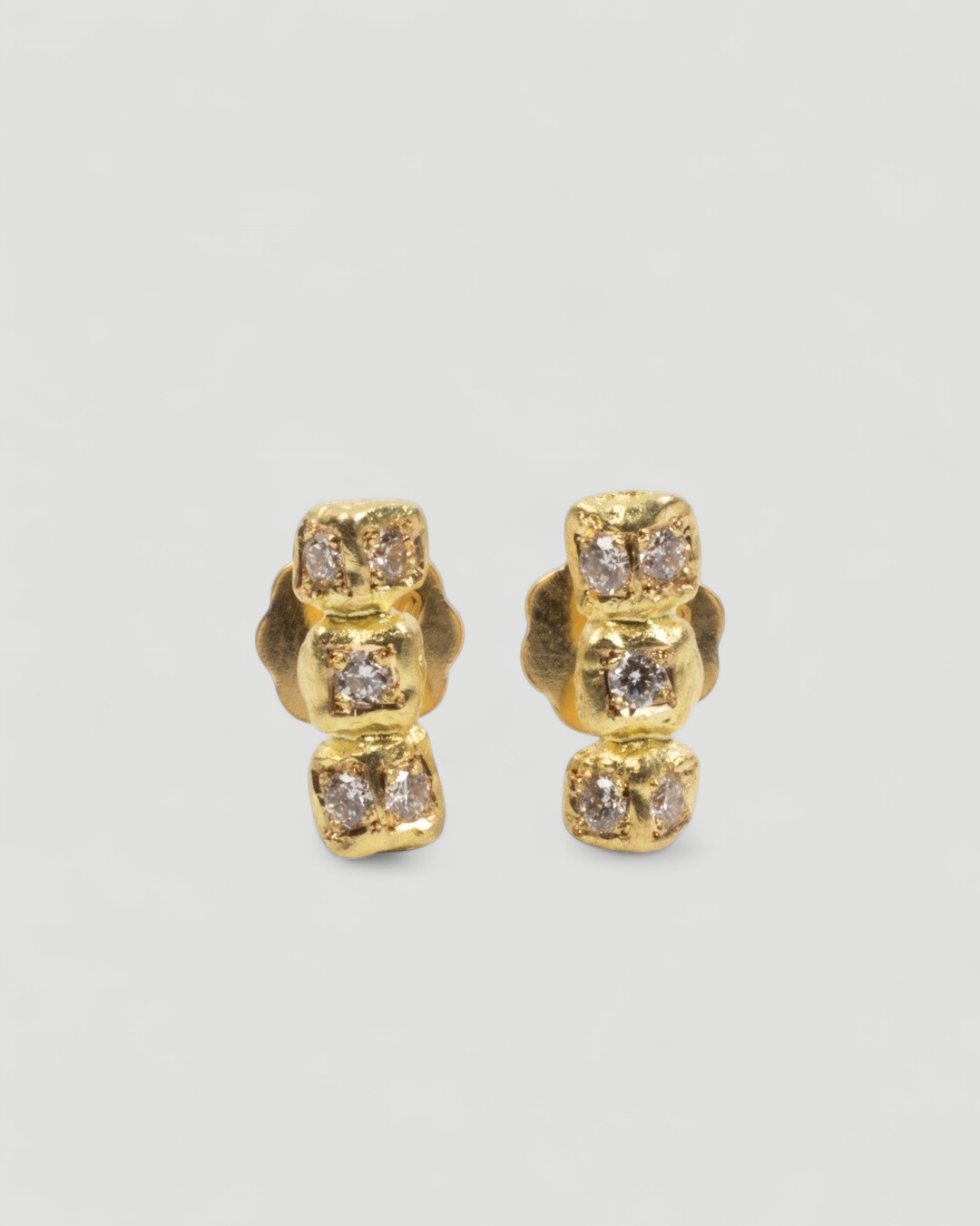 750 Gelbgold Ohrstecker mit 10 Lab-Grown Brillanten (0,20 ct) - Goldschmiede Krack