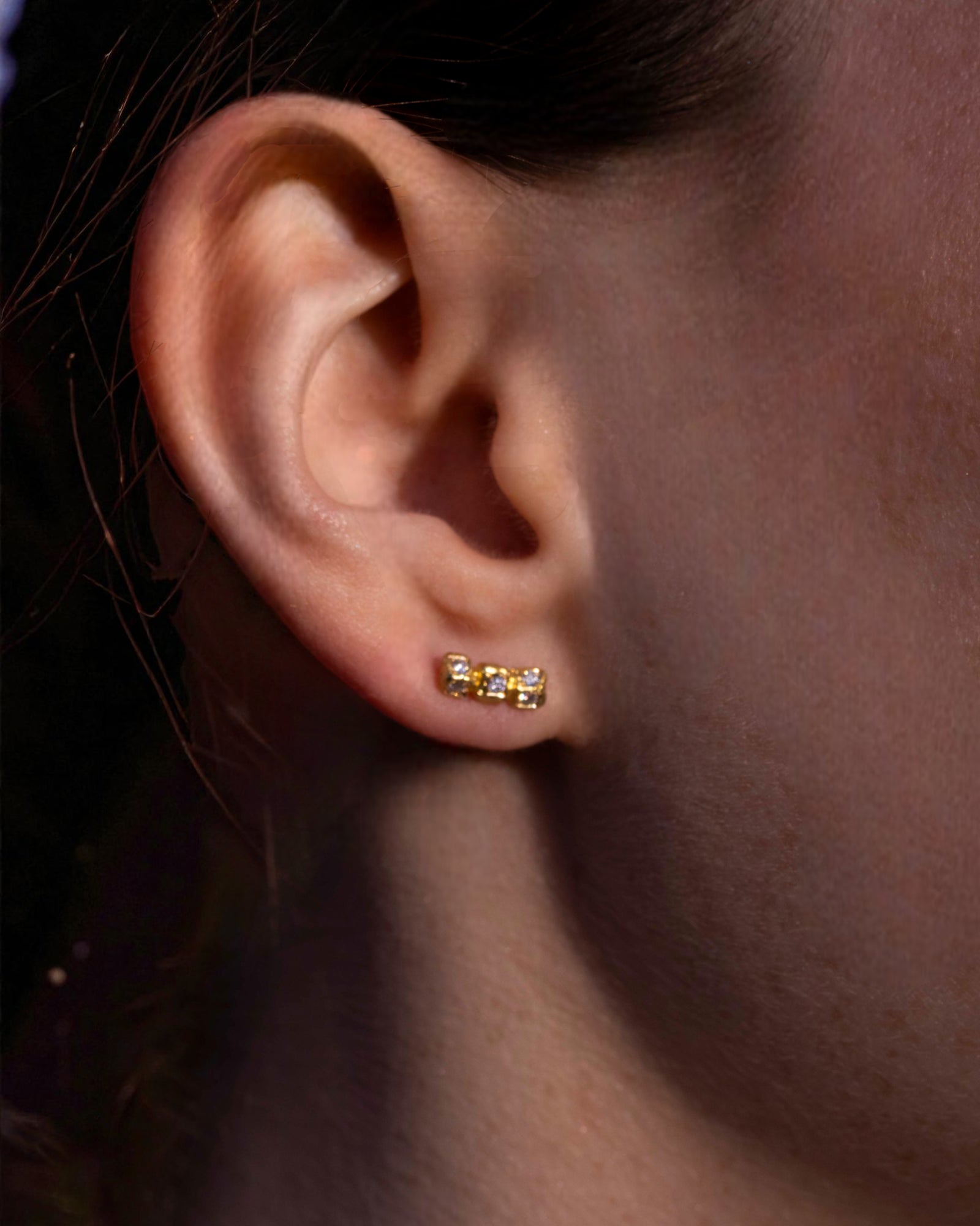 750 Gelbgold Ohrstecker mit 10 Lab-Grown Brillanten (0,20 ct) - Goldschmiede Krack