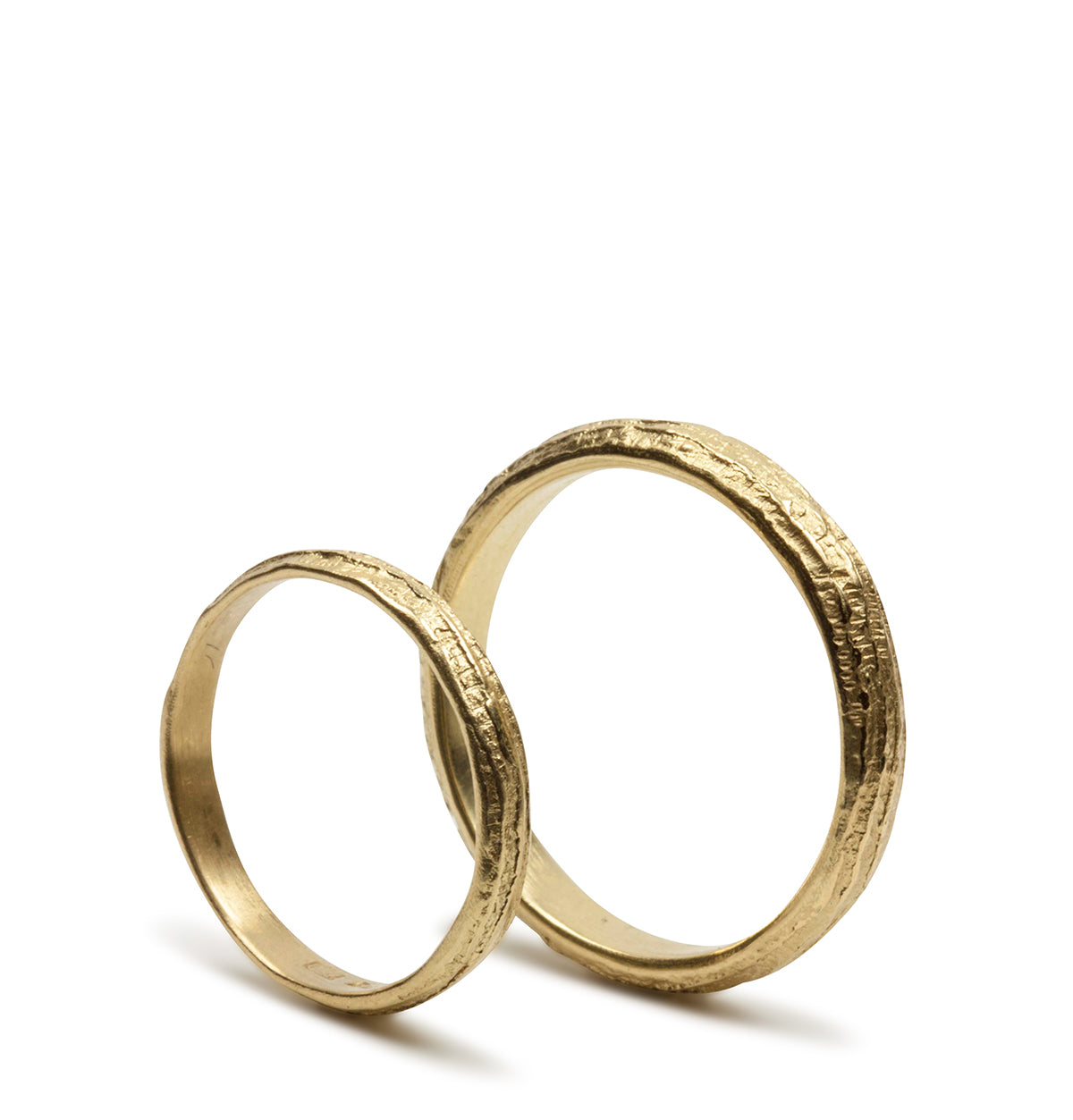 750 Gold Trauringe mit feiner Aststruktur