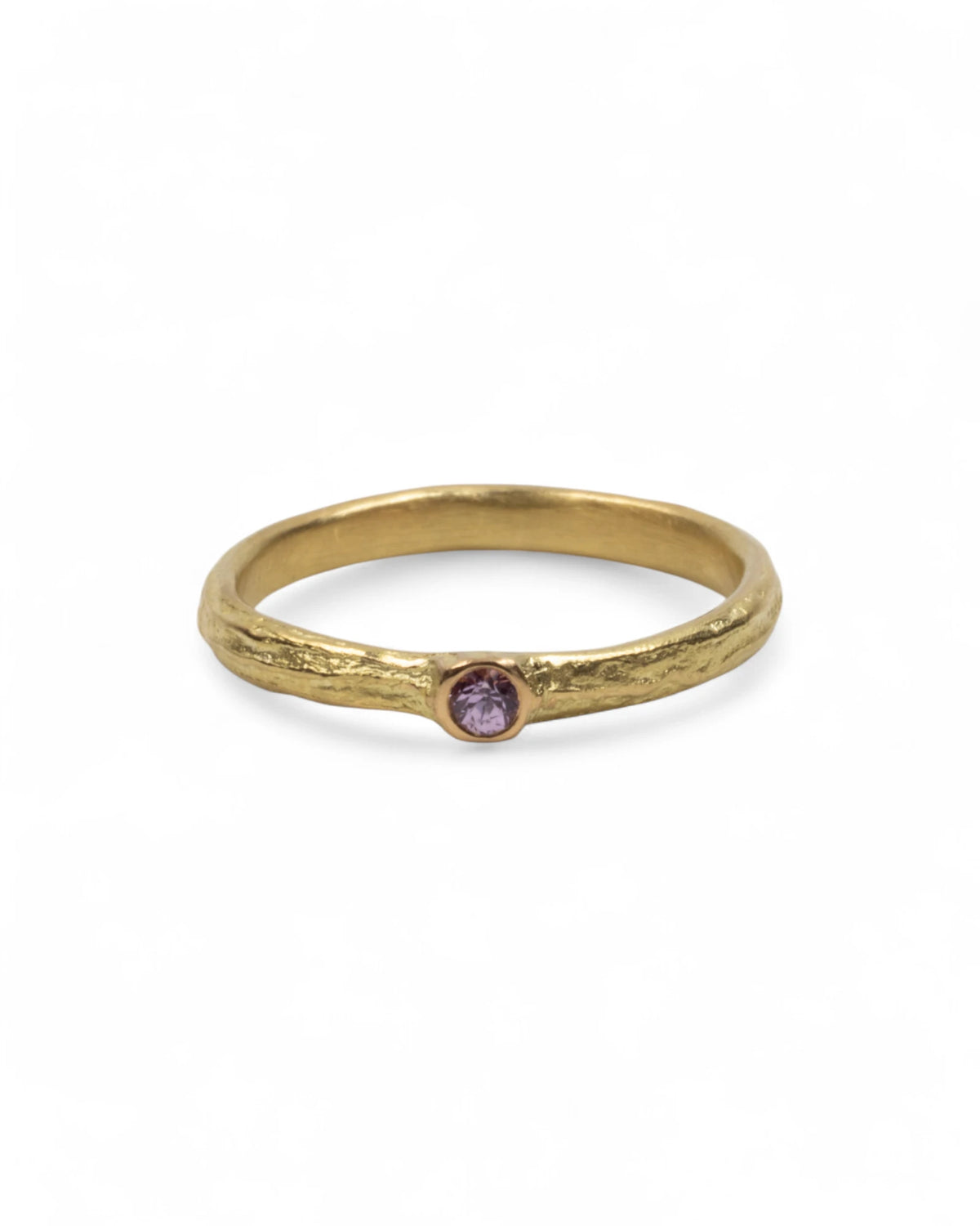 Zarter 750 Goldring mit rosa Saphir (0.085 ct)