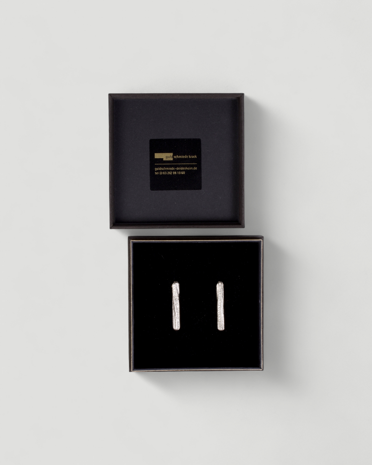 Stab-Ohrstecker 925 Silber mit Tarmac-Struktur und Lab Grown Brillanten