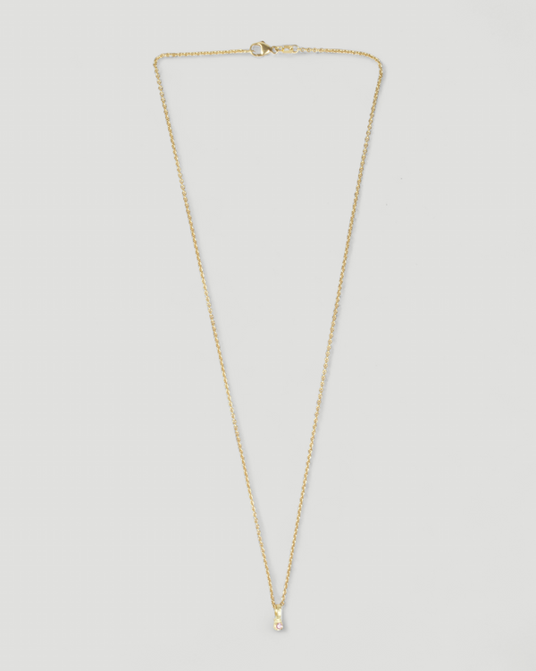 Zarter Würfelanhänger aus 750 Gold mit pinkem Saphir (0,03 ct) und 750 Goldkette